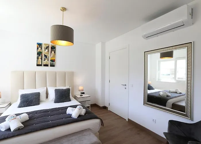 Pearl - In A Luxury Назаре